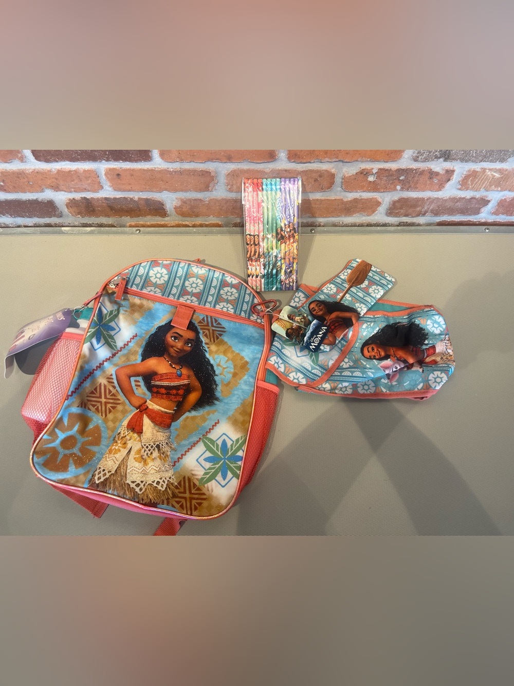 Disney Moana Girls 16” Backpack w/ Bonus Pieces